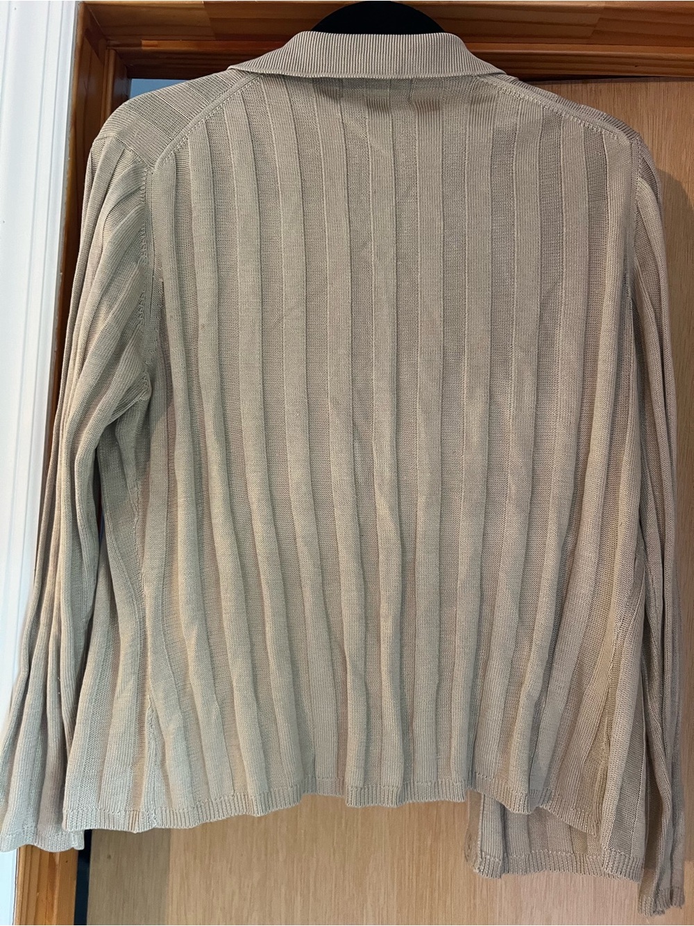 Sutton Studio Beige Ribbed Button silk Cardigan - Picture 3 of 3